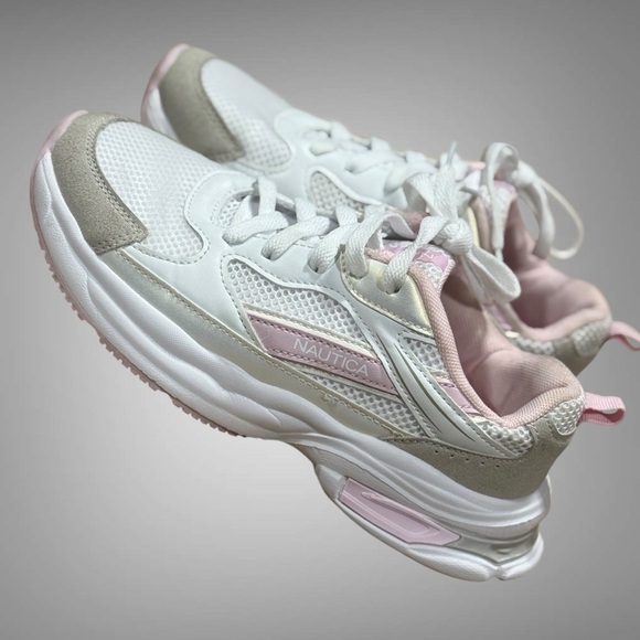 Nautica Big Girls Athletic Sneakers - Chunky Cushion Heel Size 4 - Picture 2 of 16